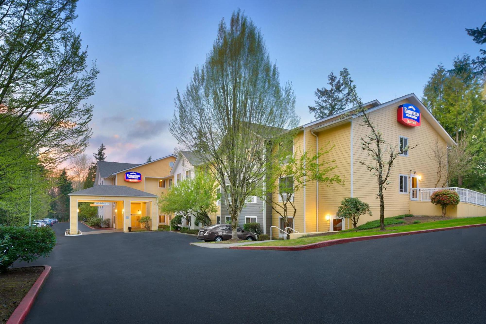 Fairfield Inn & Suites Seattle Bellevue/Redmond Bagian luar foto