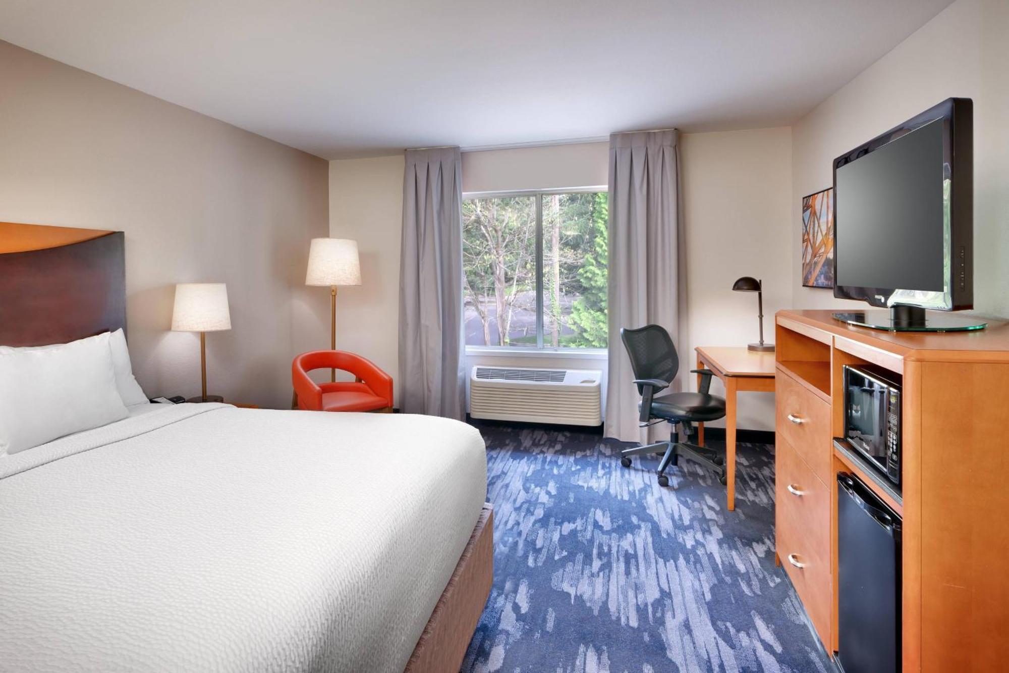 Fairfield Inn & Suites Seattle Bellevue/Redmond Bagian luar foto