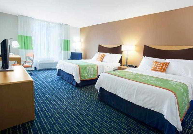 Fairfield Inn & Suites Seattle Bellevue/Redmond Bagian luar foto