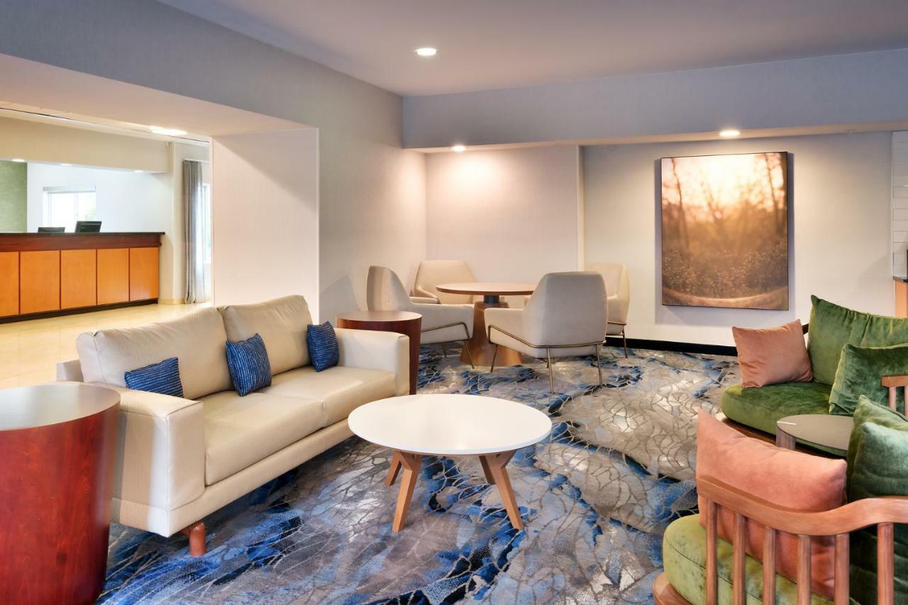 Fairfield Inn & Suites Seattle Bellevue/Redmond Bagian luar foto